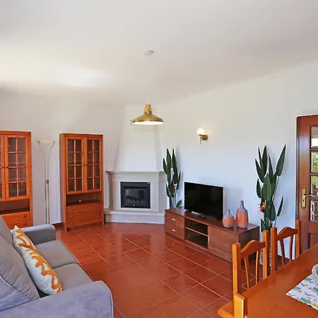 U - Quinta Da Estação * Lagos