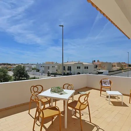 U - Quinta Da Estacao * Lagos
