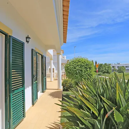 U - Quinta Da Estacao *