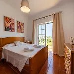 Quinta Da Estacao * Lagos