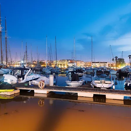 U - Quinta Da Estação Lagos