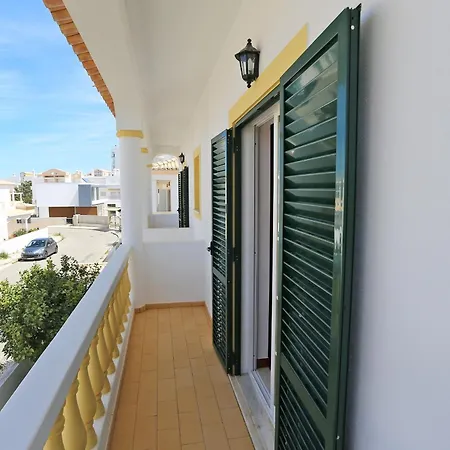 Quinta Da Estacao * Lagos